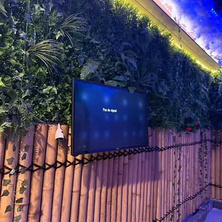 Appartamento Avec Jaccuzi & Jardin