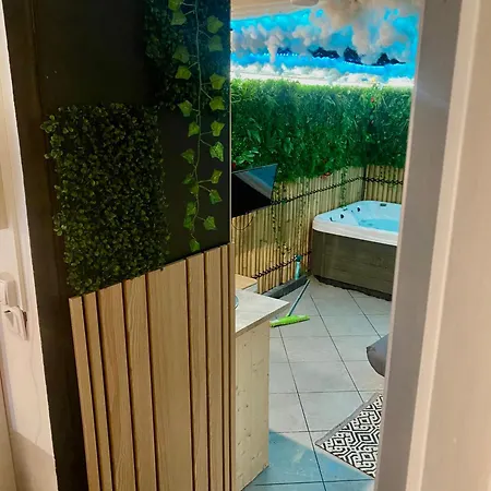 Avec Jaccuzi & Jardin